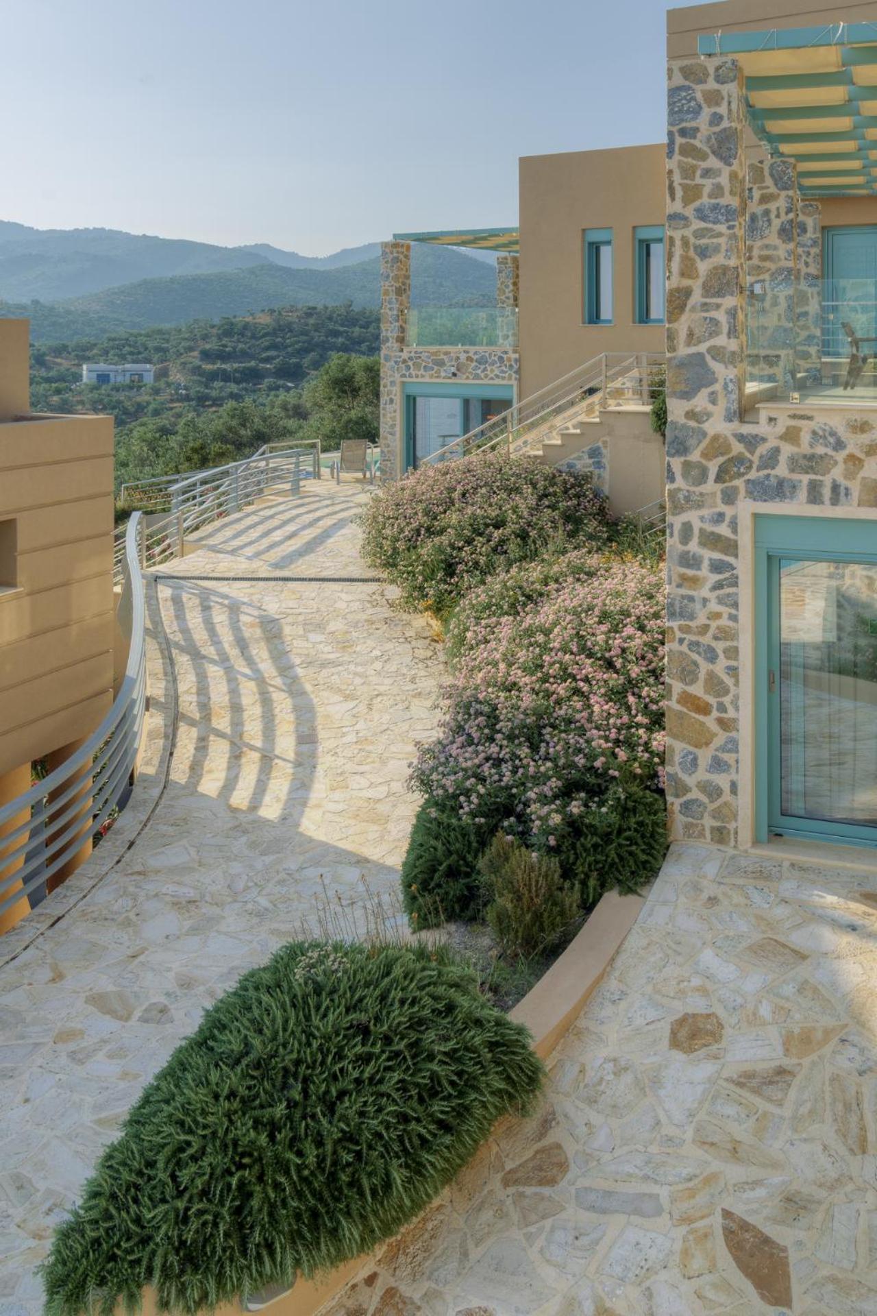 Ouzo Panoramic Houses 1, With Private Pool Πλωμάρι Εξωτερικό φωτογραφία