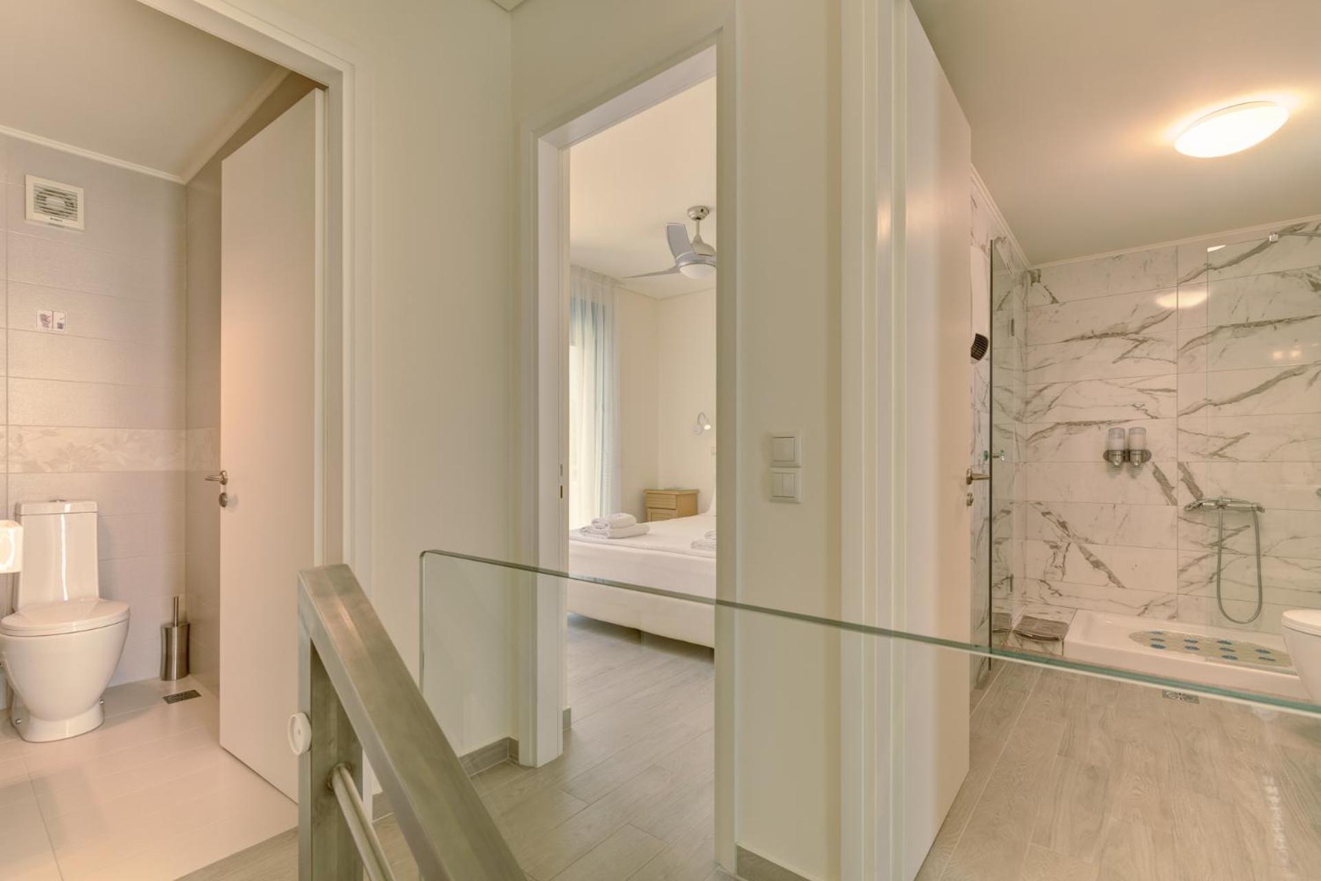 Ouzo Panoramic Houses 1, With Private Pool Πλωμάρι Δωμάτιο φωτογραφία